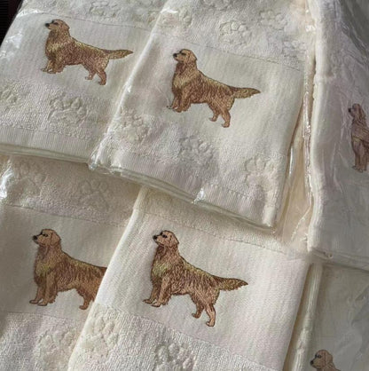 Asciugamano assorbente con ricamo a forma di cane