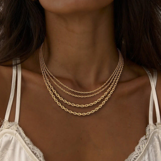 Collana in acciaio inossidabile con catena intrecciata in titanio